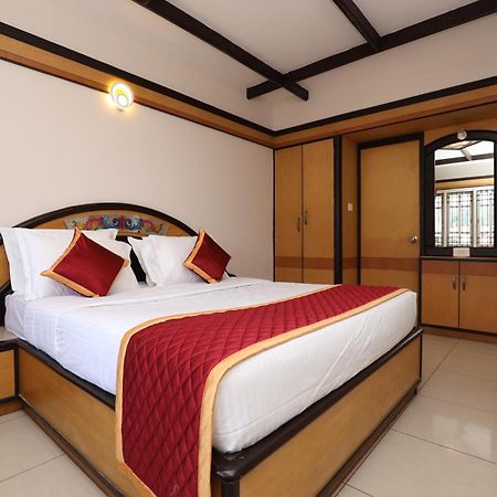 Hotel Silver Oak Ooty Exterior foto