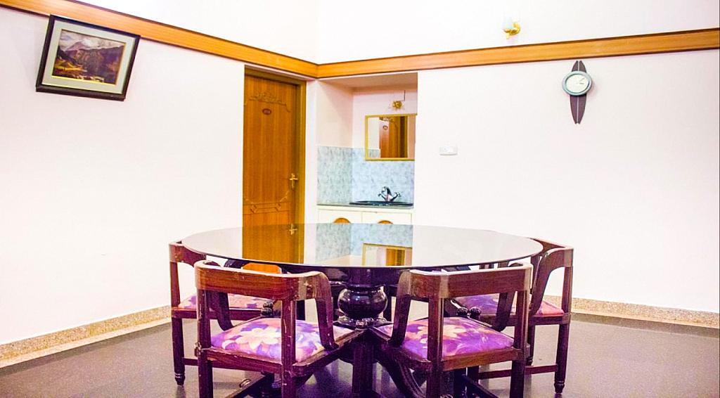 Hotel Silver Oak Ooty Exterior foto